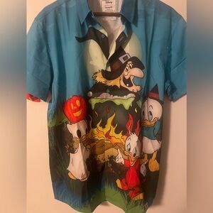 “Trick or Treat” Medium Mens Loungefly Button Down